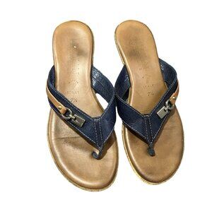 Women's Italian Shoemakers Slip On Leather Thong Sandals Size 7.5 Made in Italy